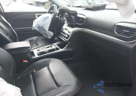 2022 Ford Explorer Xlt z USA, uszkodzony, nr VIN 1FMSK8DH9NGA52903